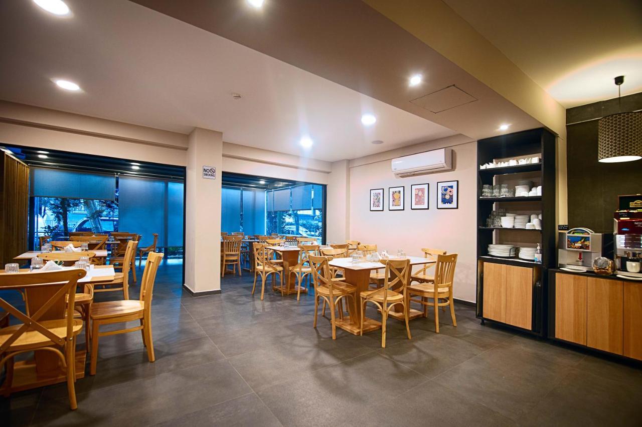 Falireon Hotel เอเธนส์ ภายนอก รูปภาพ