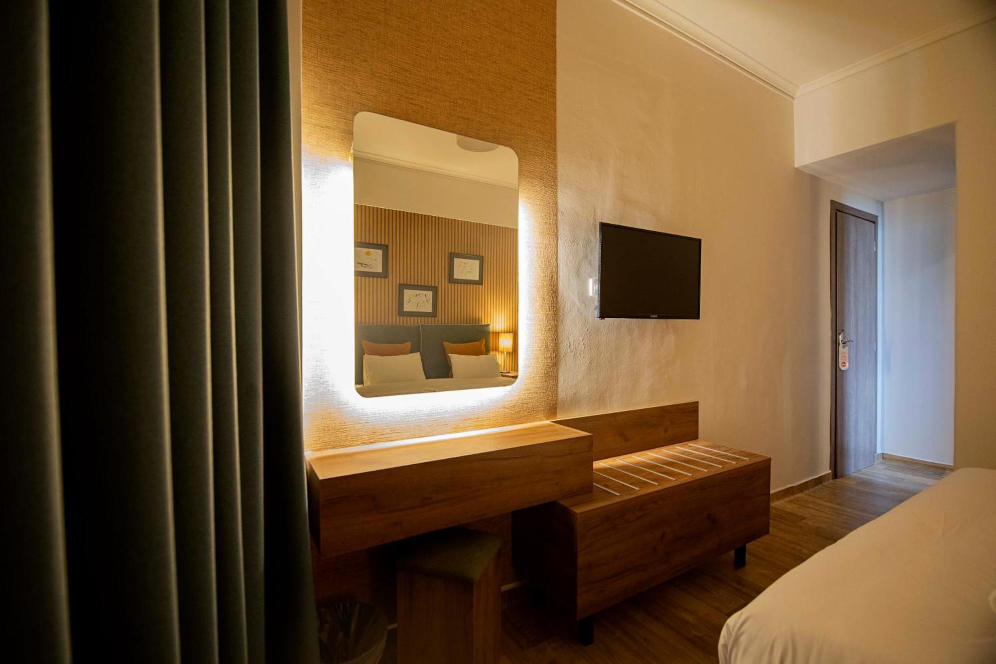 Falireon Hotel เอเธนส์ ภายนอก รูปภาพ